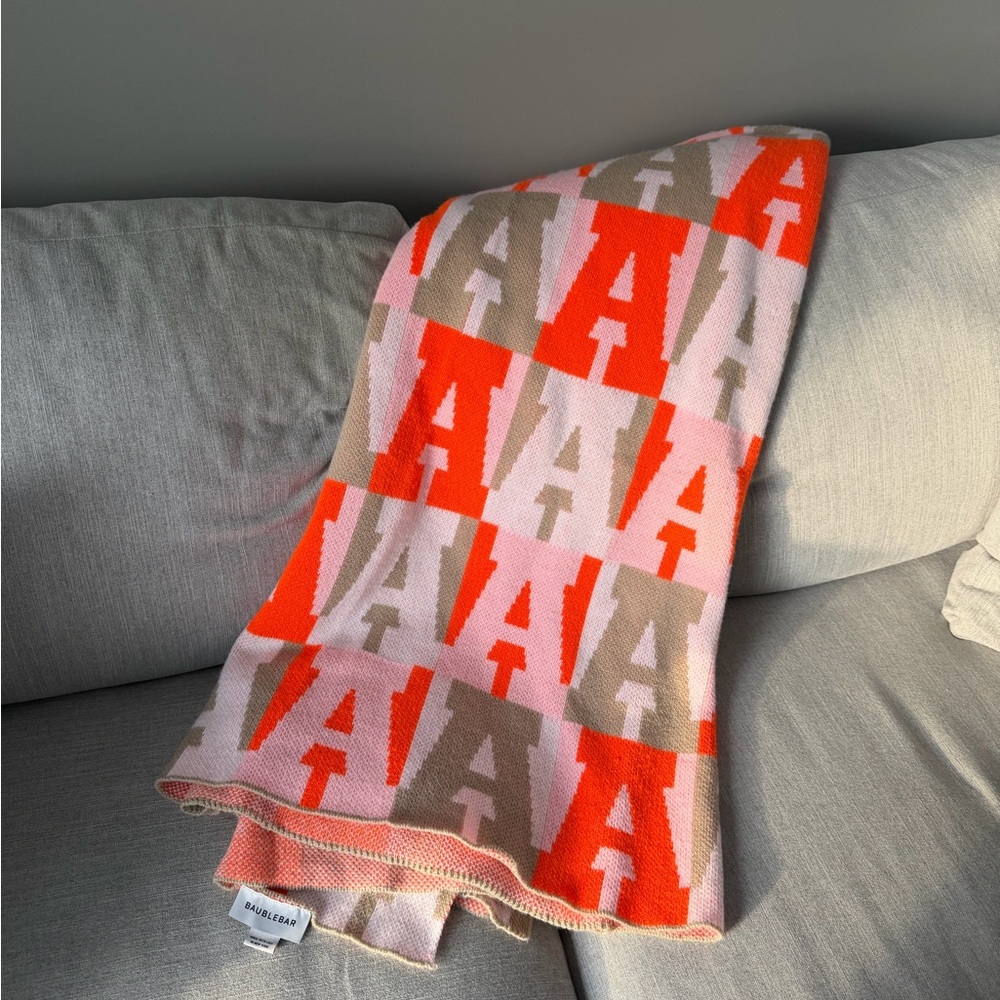BaubleBar On Repeat Blanket - Light Pink/Orange